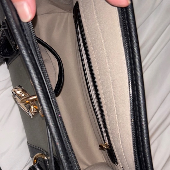 Dasein Black and Gray Handbag - Picture 3 of 4